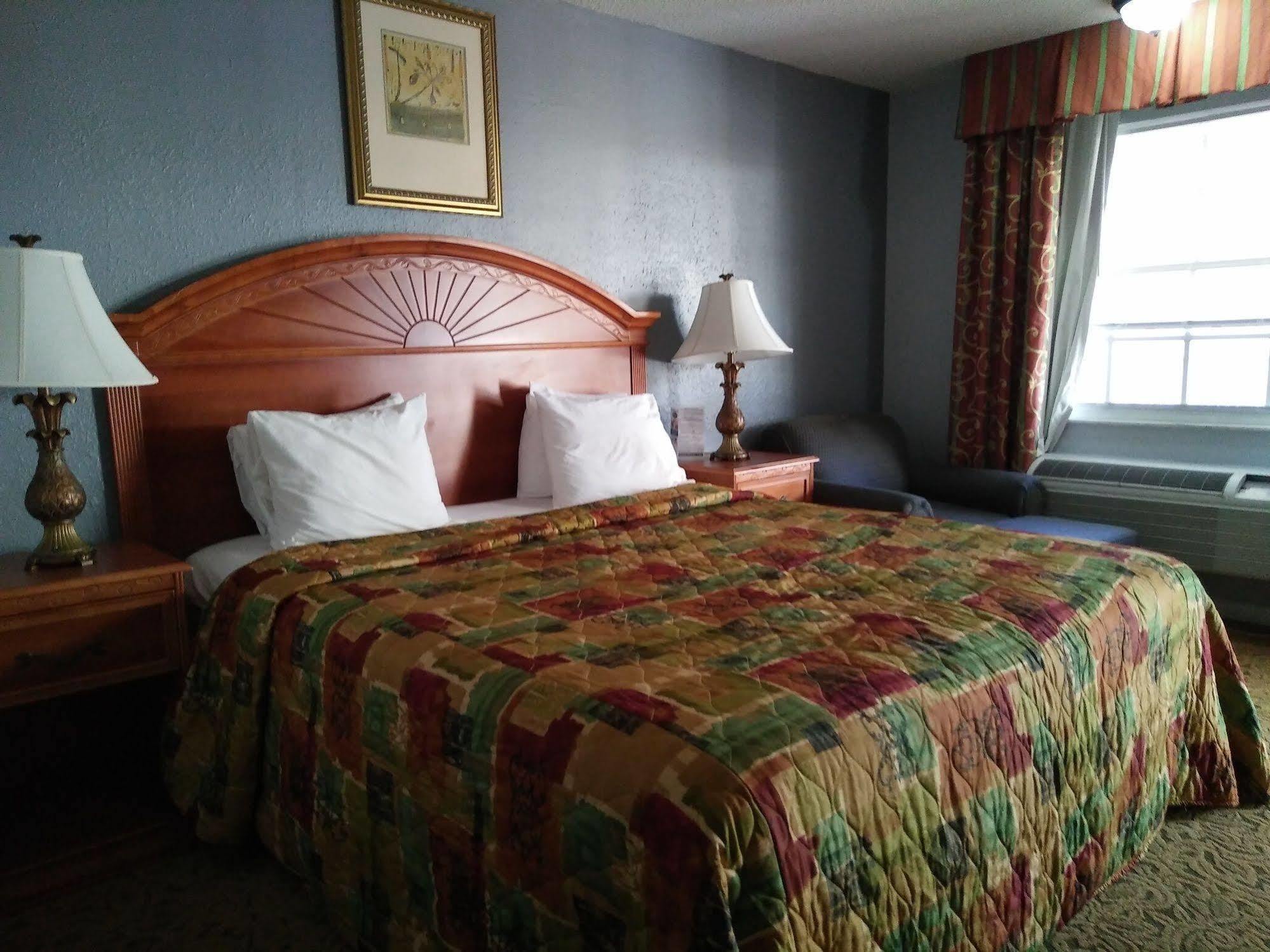 Travelodge By Wyndham Venice Venice Gardens Extérieur photo