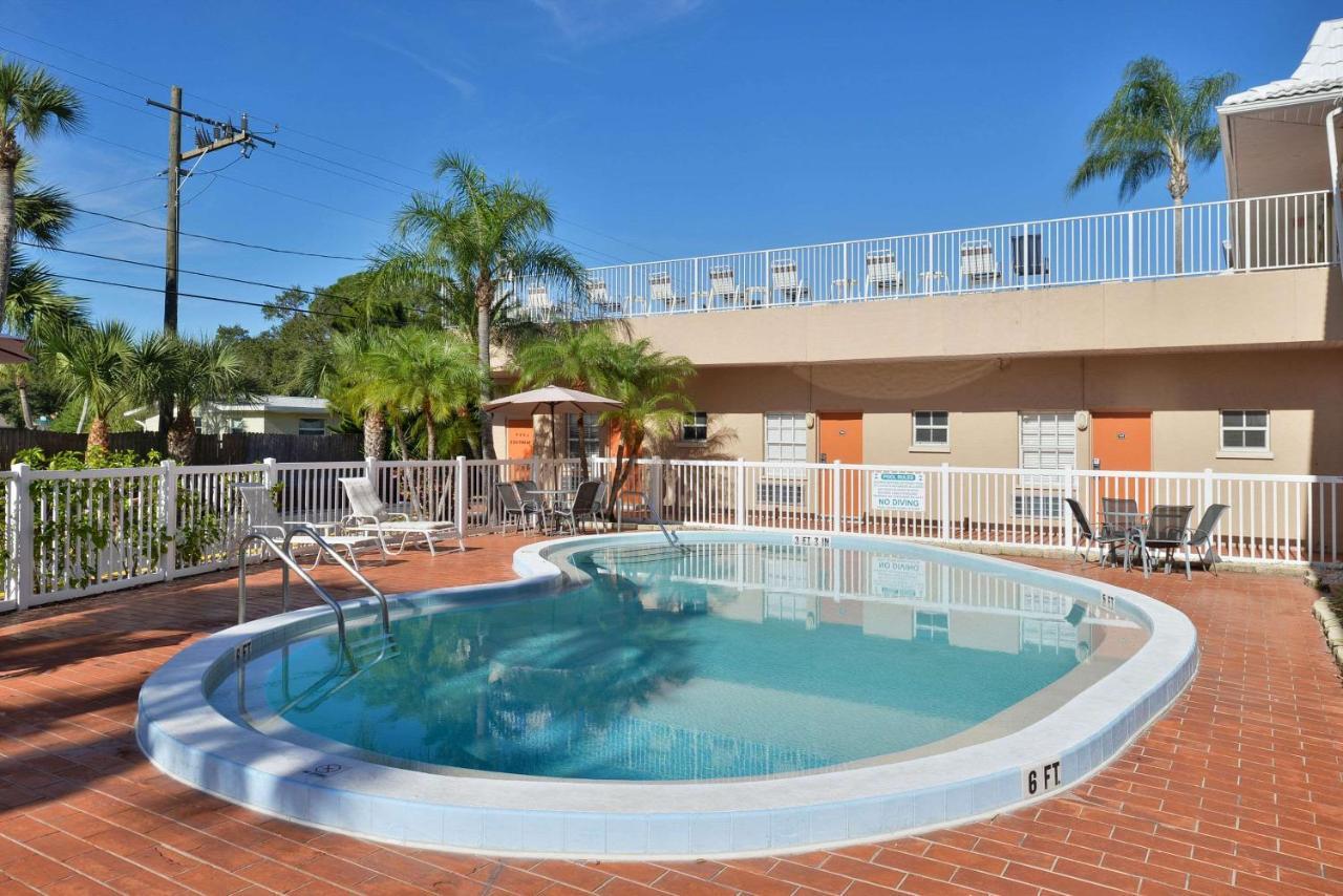 Travelodge By Wyndham Venice Venice Gardens Extérieur photo