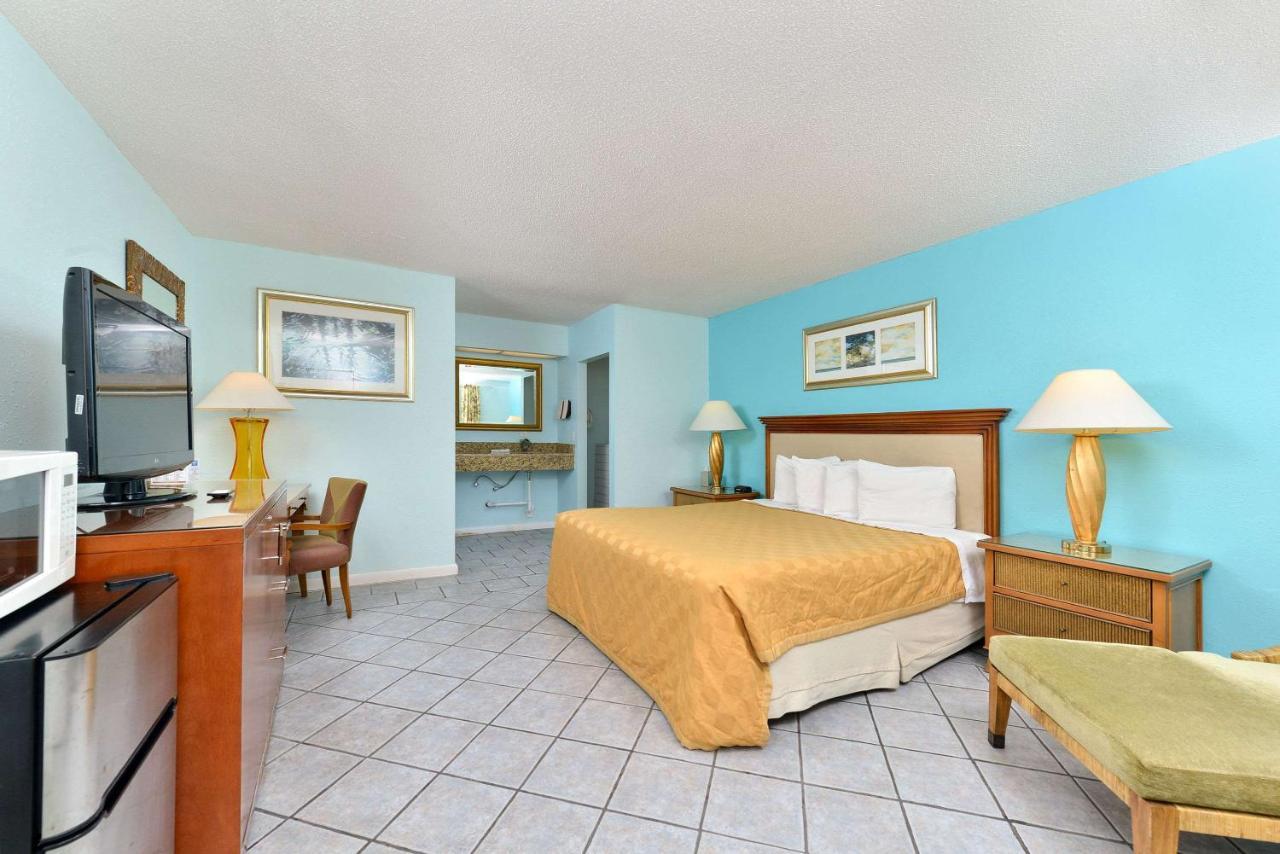 Travelodge By Wyndham Venice Venice Gardens Extérieur photo
